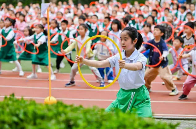 灵活学习不同地区的教师共享教学经验共同破解教学难题